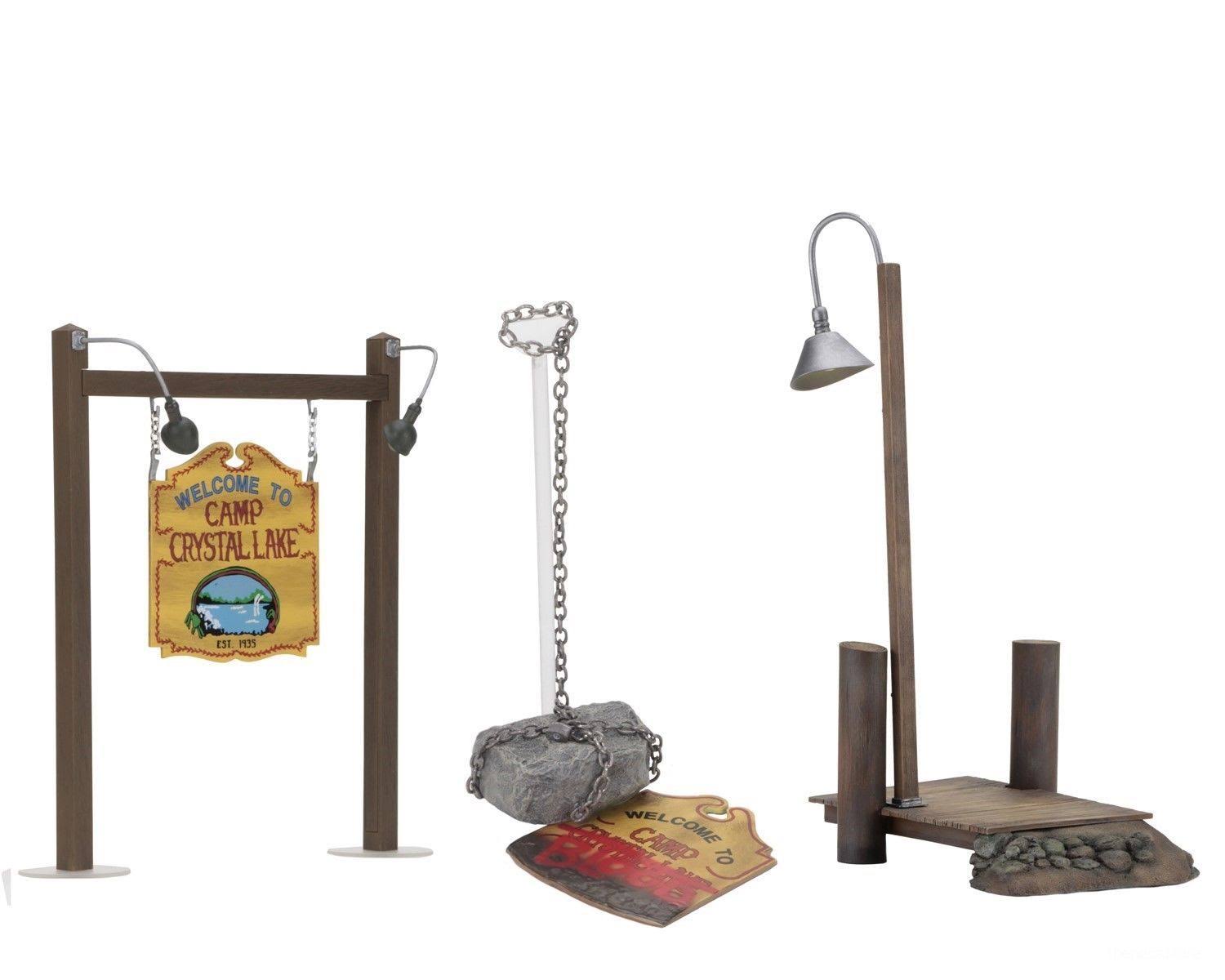 Friday The 13th Camp Crystal Lake Accessory Playset E507