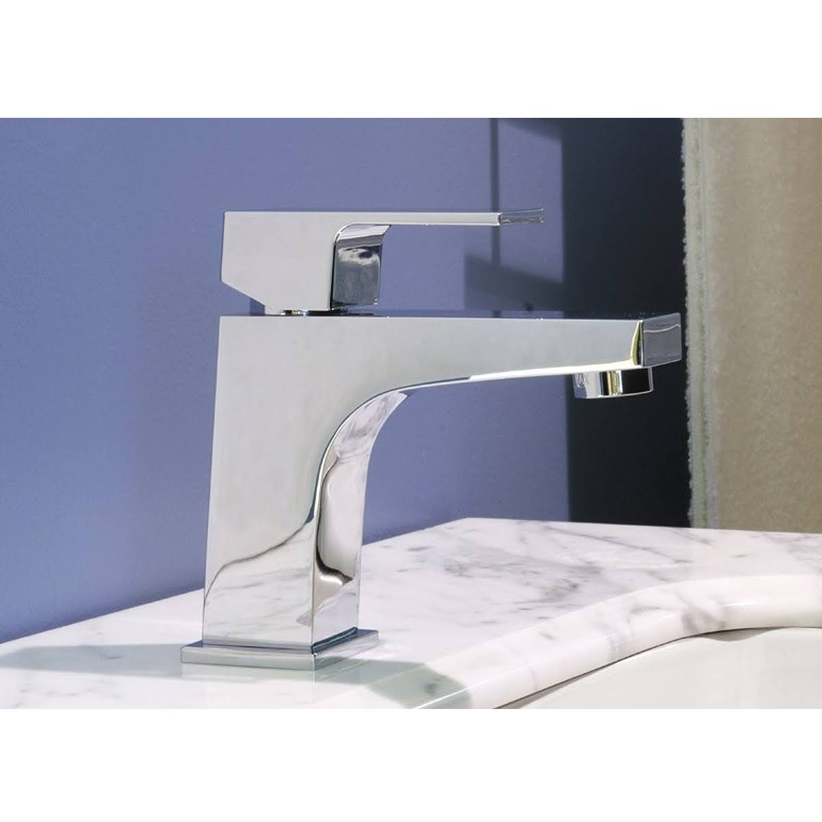 Single Hole Lavatory Faucet F126