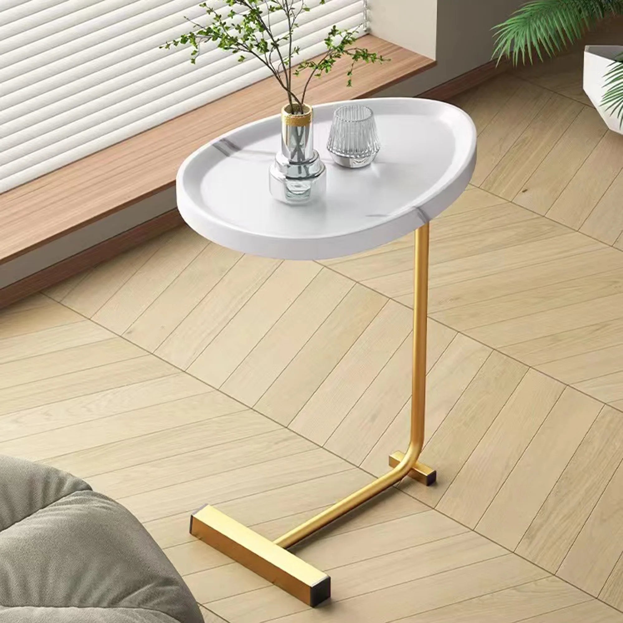 White C-Shaped Side Table G9169
