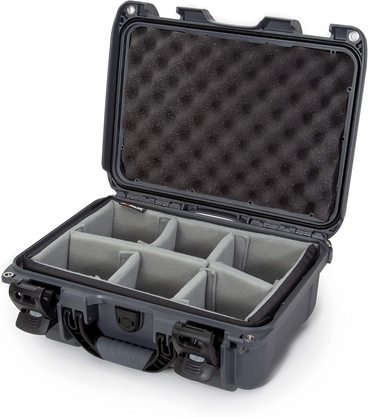 Black Nanuk Case P173436